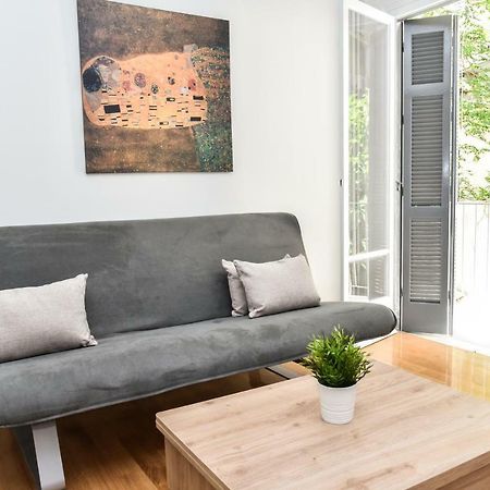 אתונה Warm Apartment At Exarchia 1 Bed 2 Pers מראה חיצוני תמונה